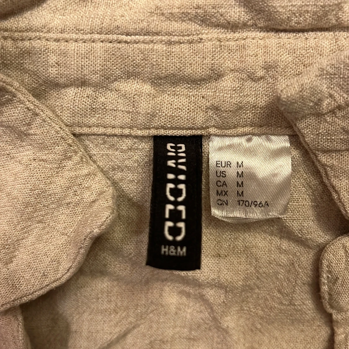 Beige skjorta från H&M Divided - 90