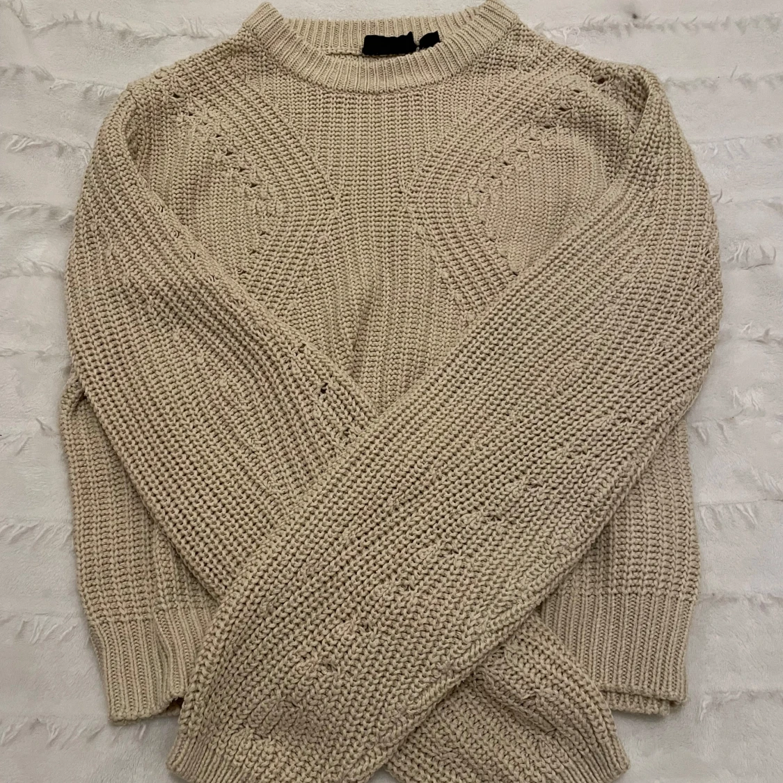 Beige stickad tröja - 91