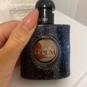 Ysl Black opium intense parfym  - 30ml, bara testat så den är full. 