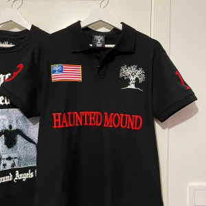 RARE HAUNTED MOUND POLO SVART M - Extremt rare svart hm polo kommer nog inte sälja 