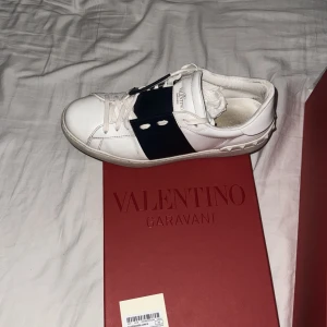 Valention opens - Ett par valention opens i bra skick inget kvitto men pris tagen från deras sida! Pris kan sänkas 