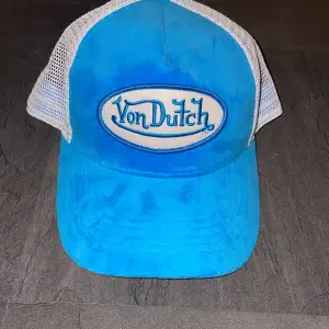 Oanvänd von dutch keps med unik färg