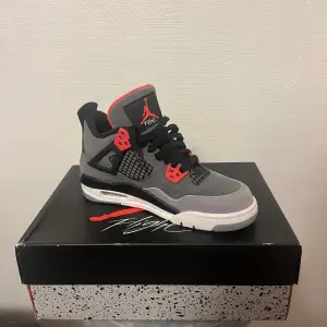 Nypris 3999, Air Jordan 4 infrared, oanvända äkta skor!