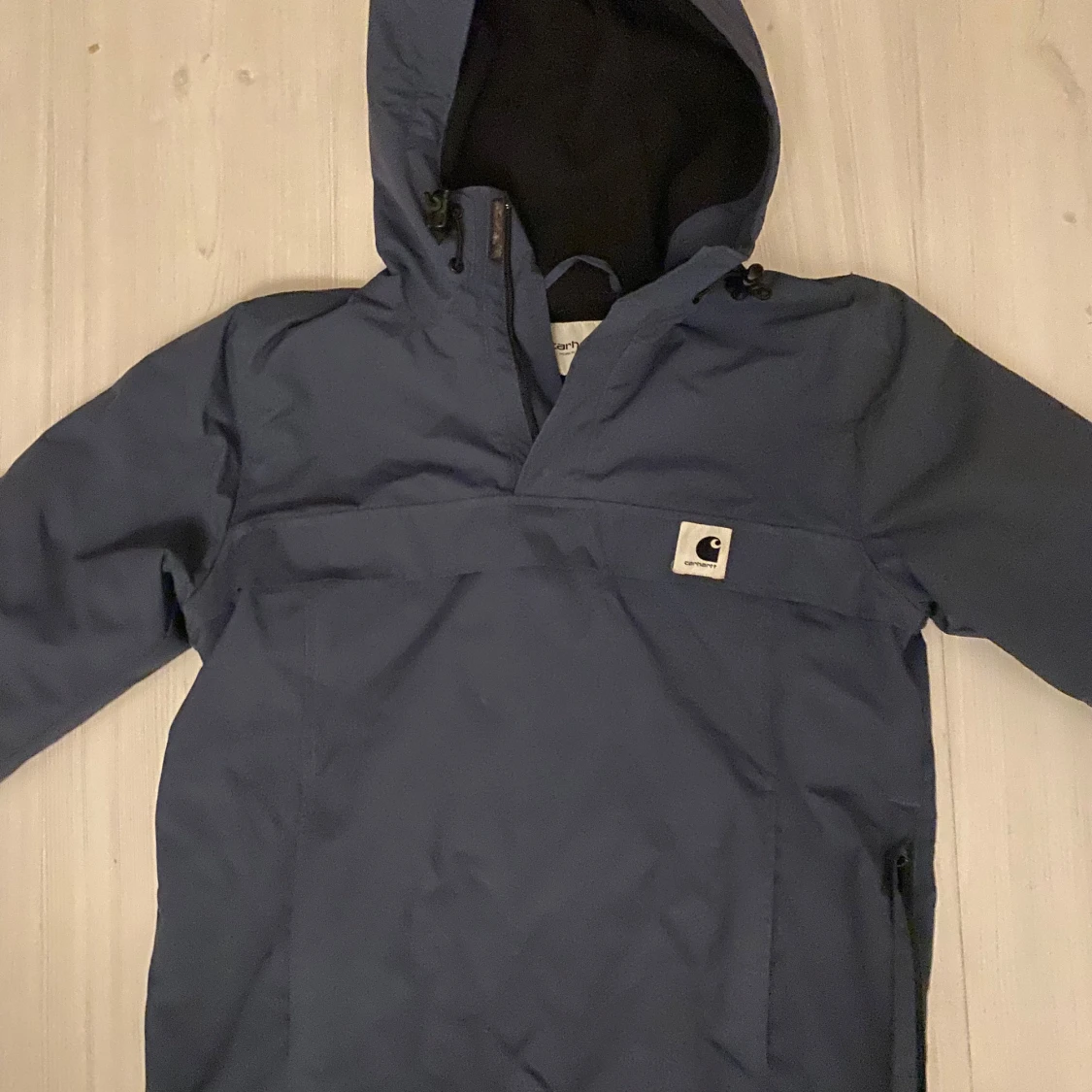 Mörkblå vindjacka från Carhartt - 93