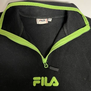 Fleece - Fleece från Fila, använd men ingen som syns