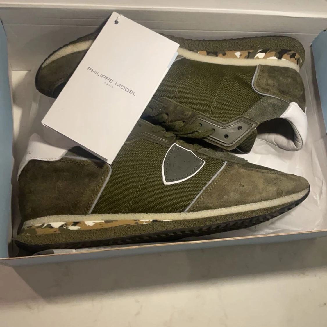 Gröna sneakers från Philippe Model - 92