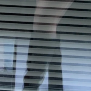 Svarta boots - Snygga svarta stövlar i skinn som går upp till knäna. Perfekta för höst och vinter, med en stilren design som passar till massa outfits!! Jätte jätte snygga men kommer inte till så mycket användning. Har använt kanske 3 gånger :) 