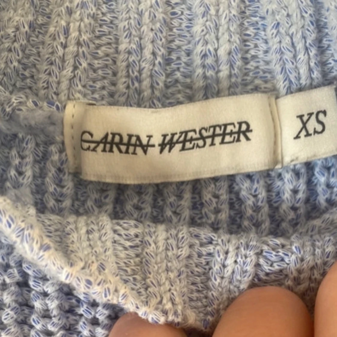 Ljusblå stickad tröja från Carin Wester - 90