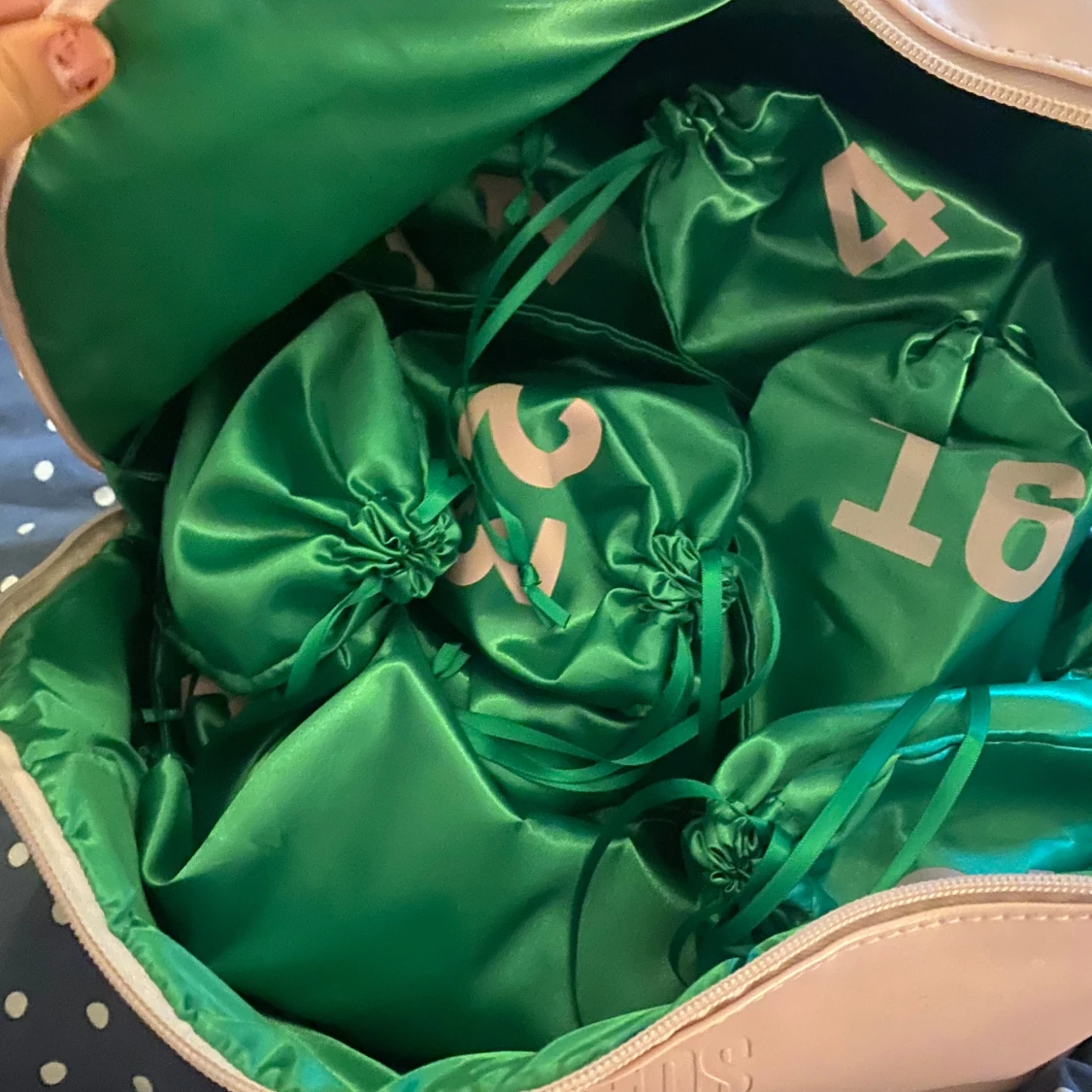 Meds lyxiga julkalender🫶🏼 - 90