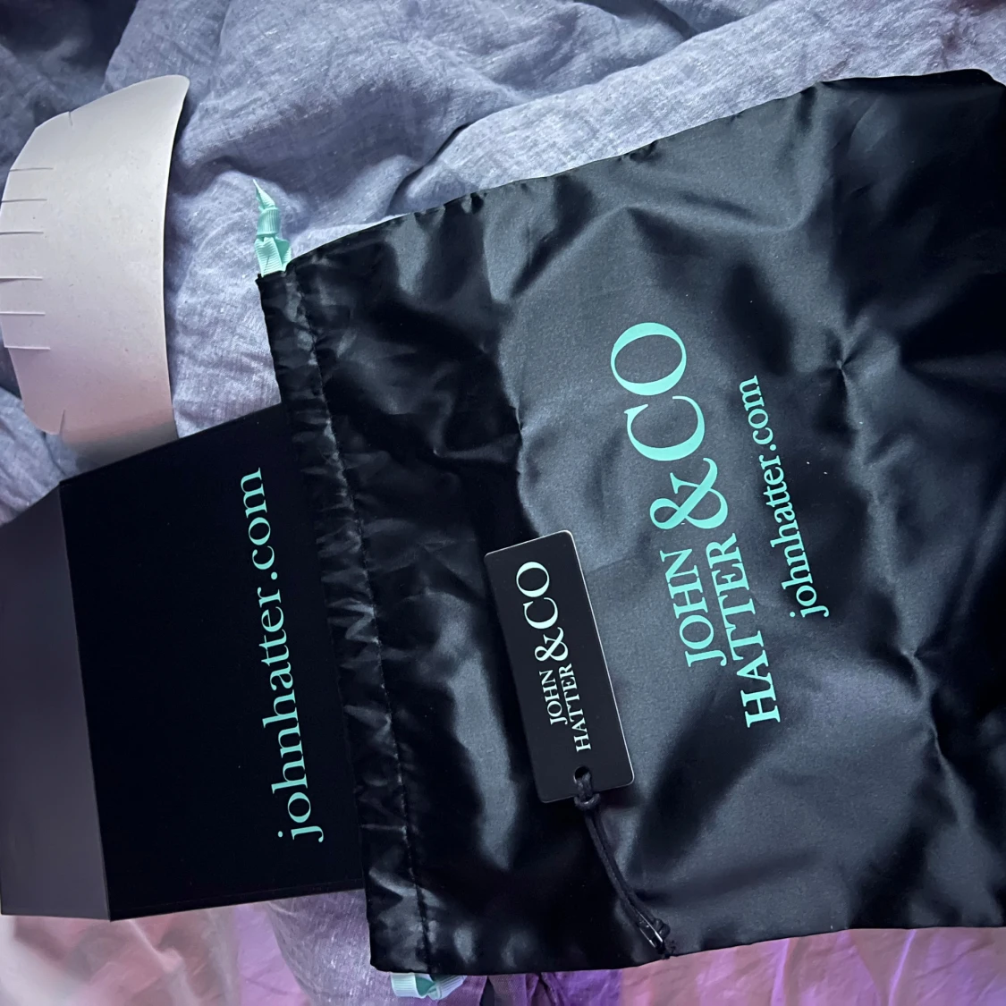 Vit keps från John Hatter & Co - 90