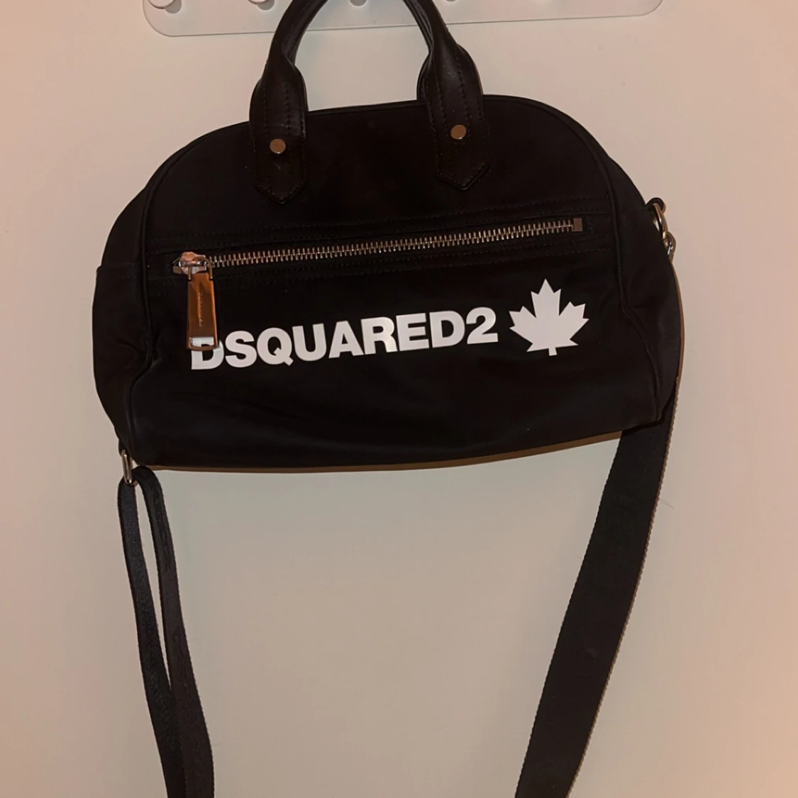 Dsquared2 Axelväska