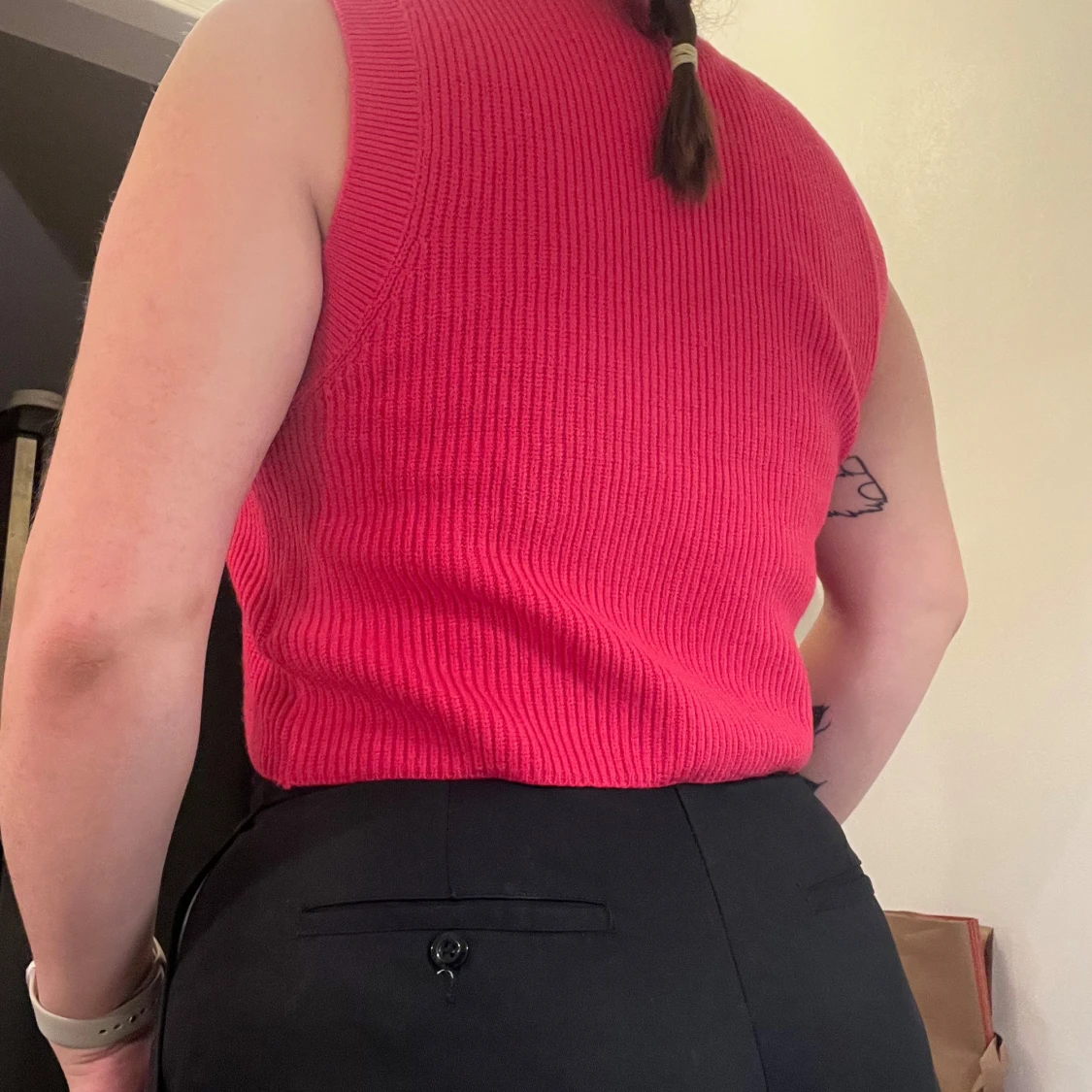 Rosa stickad ärmlös topp - 90