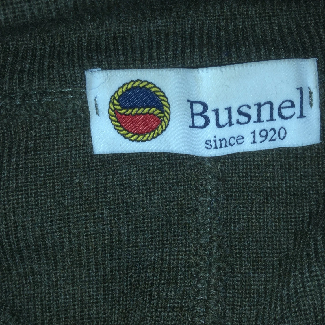 Grön Busnel kappa med guldknappar - 93