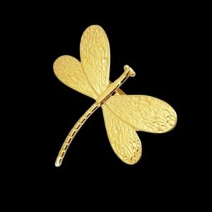 Trollslända Ring - Fin Trollslända ring Finns i Guld/Silver Justerbar 89kr styck eller 169kr för två! Modell 158