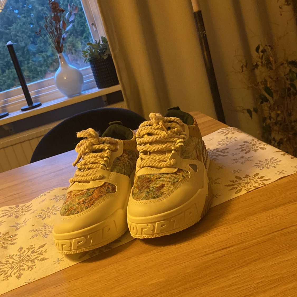 Mönstrade sneakers från Shoes Culture