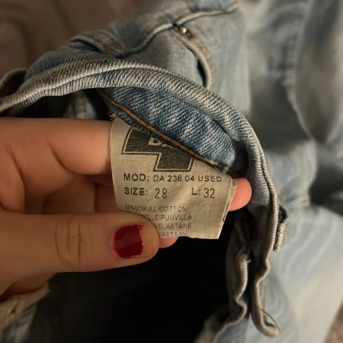 Ljusblå lågmidjade bootcut jeans från Davy's - 3