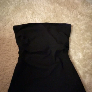 Topp🤍 - Ärmlös topp från Lager 157 (stl M men passar som S också)💕