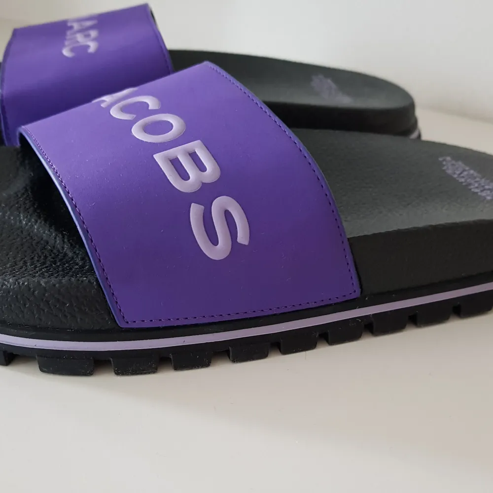 Marc jacobs tofflor 38, nyskick . Kengät.