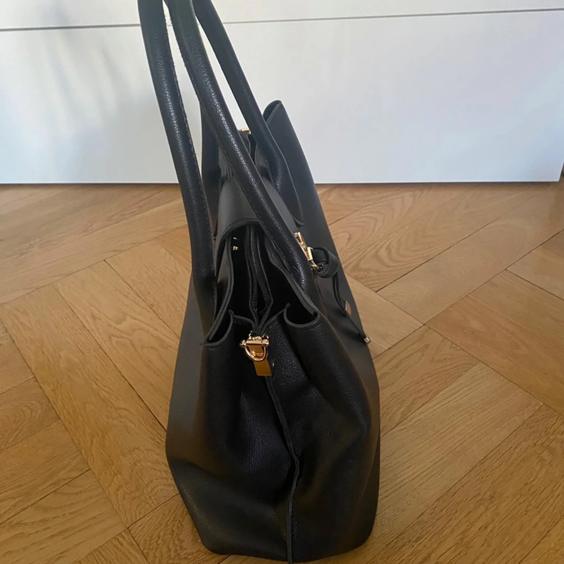 Svart handväska  - 90