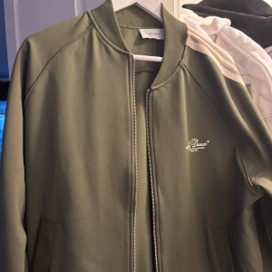 les deux tunn jacka - väldigt bra skick, les deux tunn jacka typ, mörkare grön 