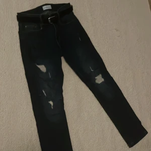 Pier one jeans - Bra skick, knappt använda bra pris!