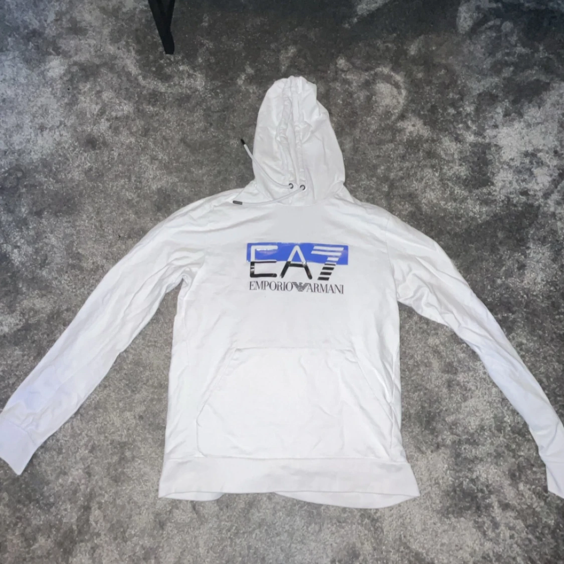 Vit hoodie från Emporio Armani