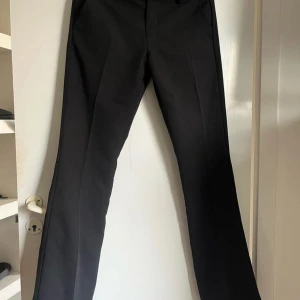 Kostymbyxor  - Knappt använda byxor