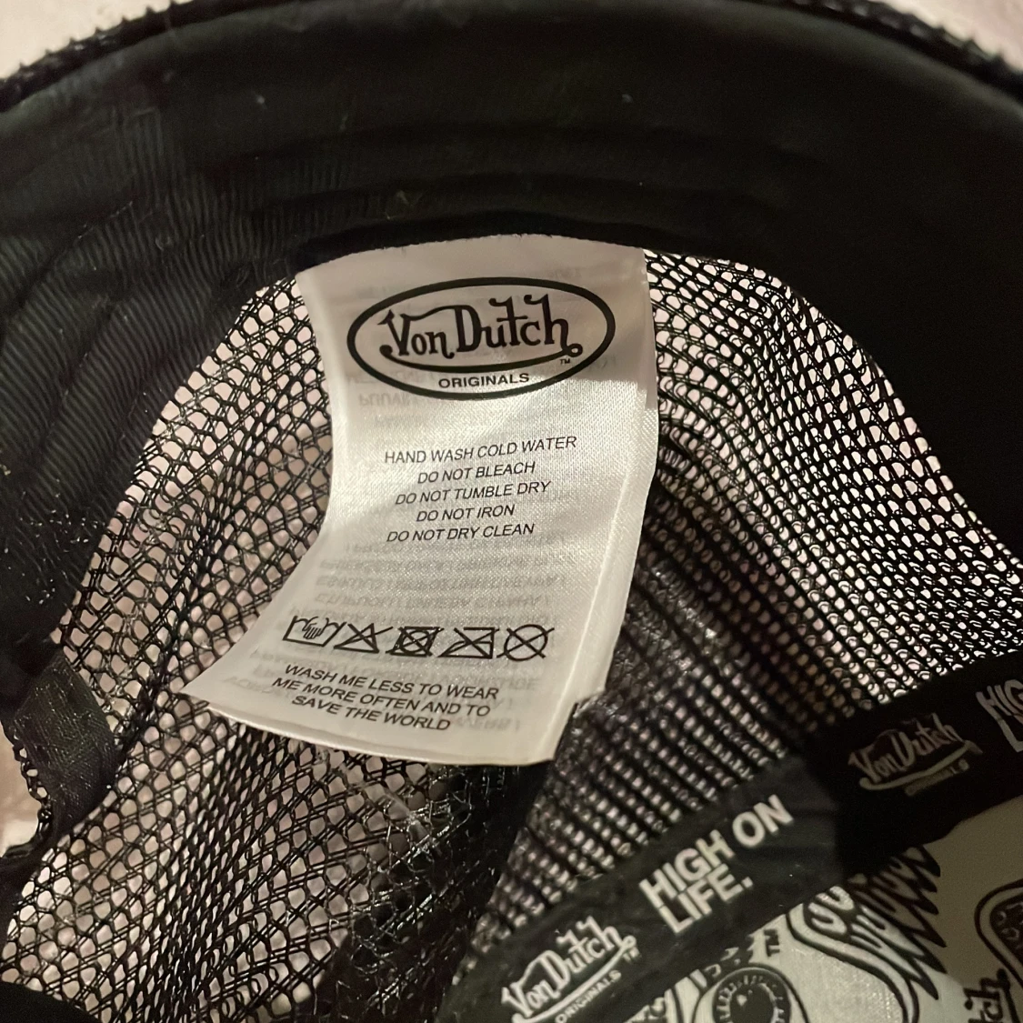 Helt ny von dutch keps - 90