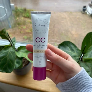 CC cream - Säljer denna cc cream från Lumene som jag testat en gång