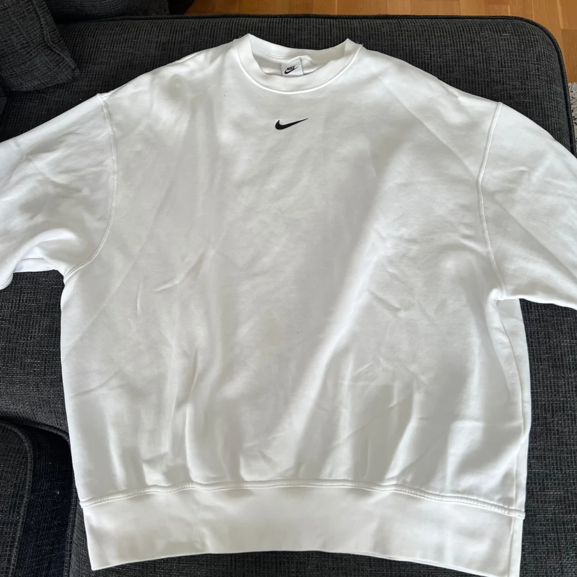 Nike oversized sweatshirt  - 3
