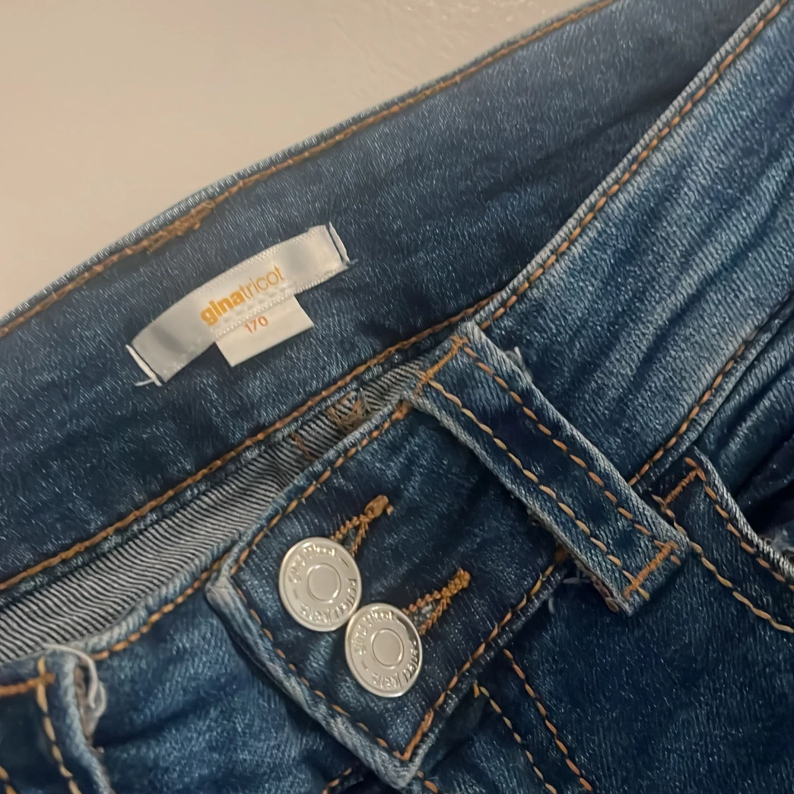 Gina tricot jeans - 92