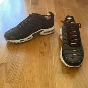 Nike tuned men shoes green - Bra skick  Storlek 43 Pris kan diskuteras 