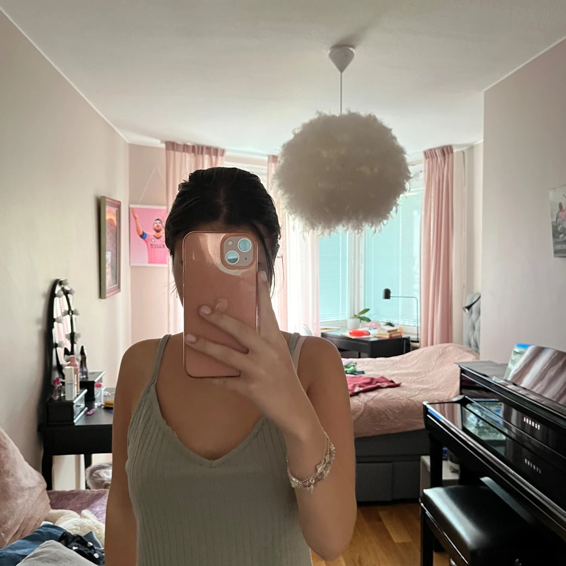 Ljusgrön magtröja HM - 90