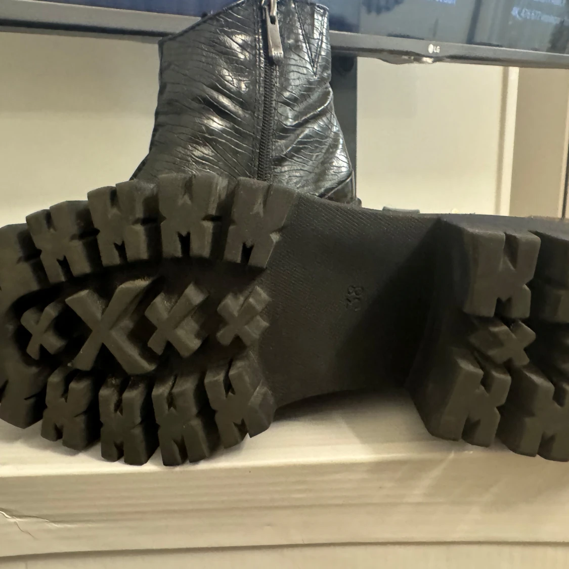 Svarta boots med dragkedja - 92