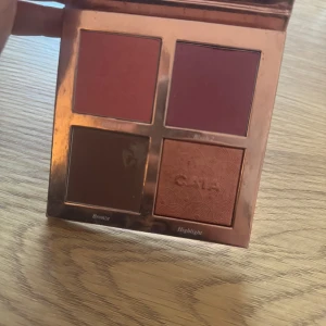 Caia Cute  - Face palette i ”cute” 