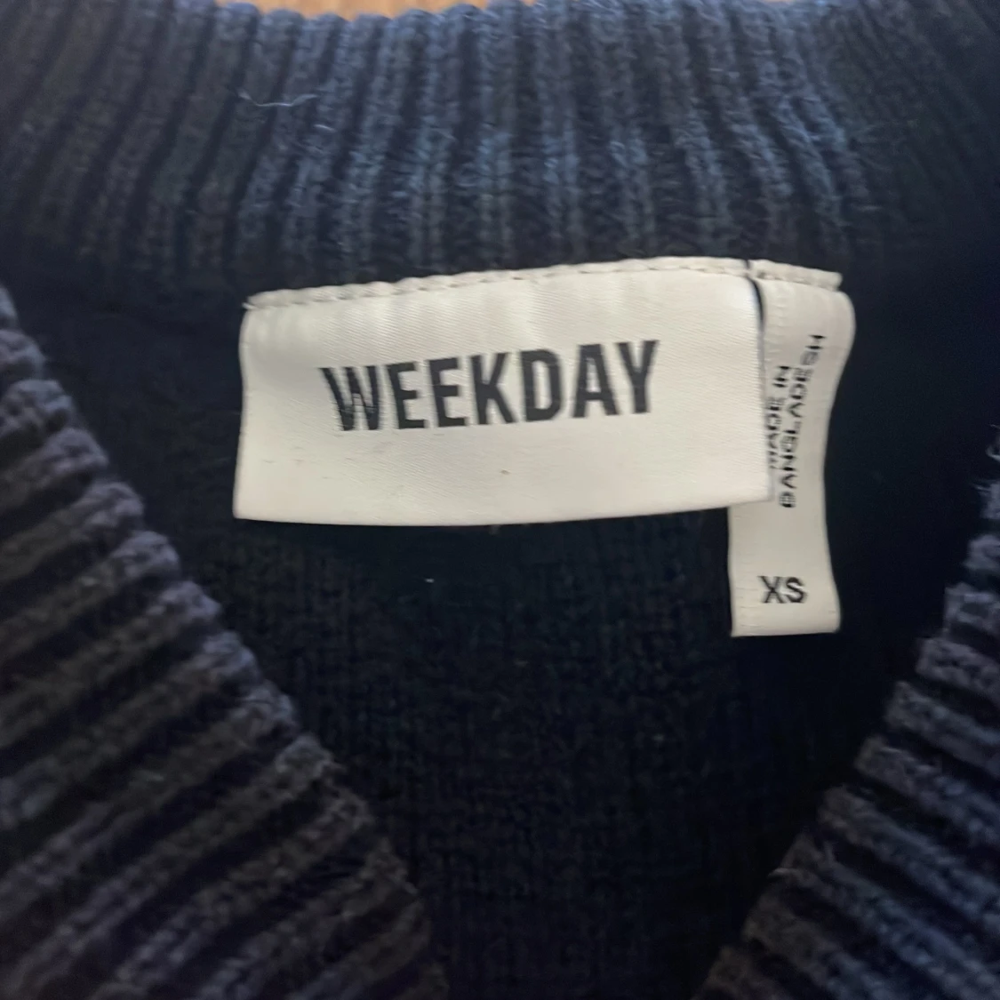 Svart tröja från Weekday - 92