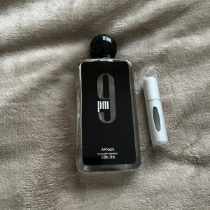 Afnan 9 PM Eau de Parfum - 5ml 9PM parfym behållare, Kan skickas i en annan färg än grå.