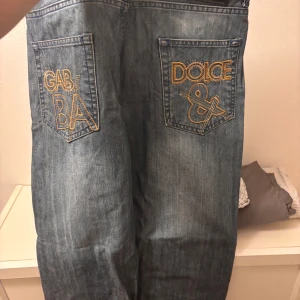 Dolce & Gabbana heans - Vintage dolce and gabbana jeans. Sitter ganska slim