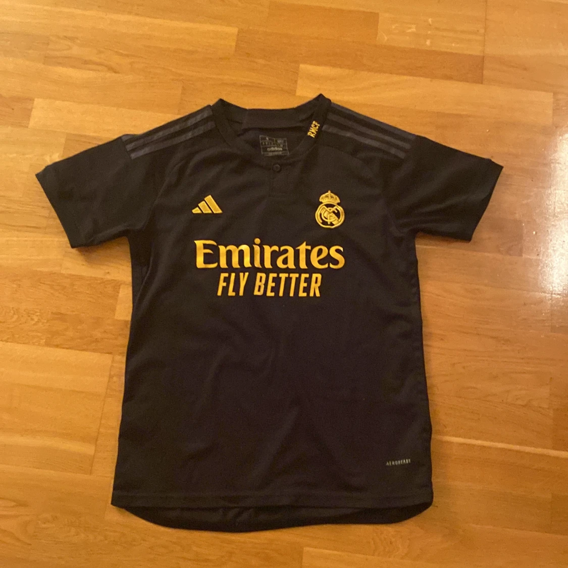 Real Madrid Fotbollströja