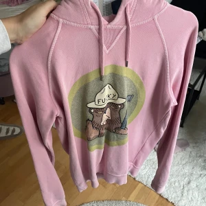 Dsquared2 Hoodie - En rosa hoodie i bra skick. Strl S men är snarare än XS