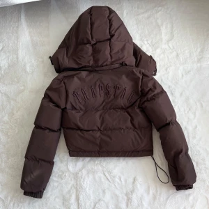 Jacka - Äkta Trapstar jacka i strl XS. Kvitto finns.