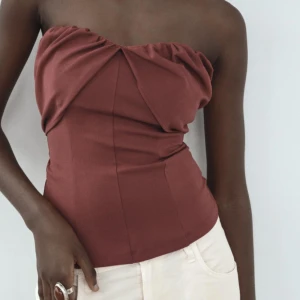  axelbandslös topp - Så snygg topp! Använd tre gånger ❤️