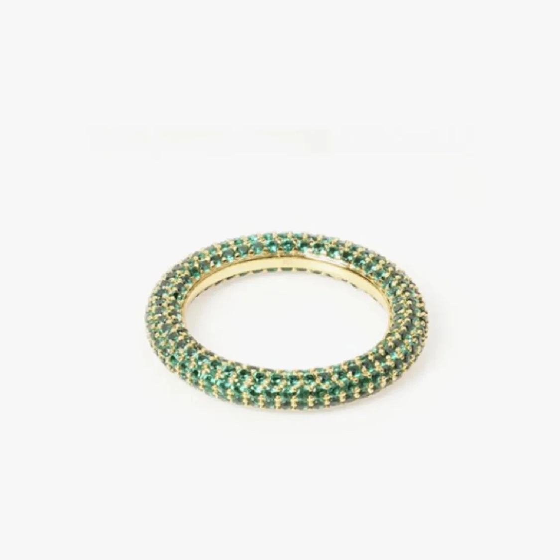 Izabel display ring