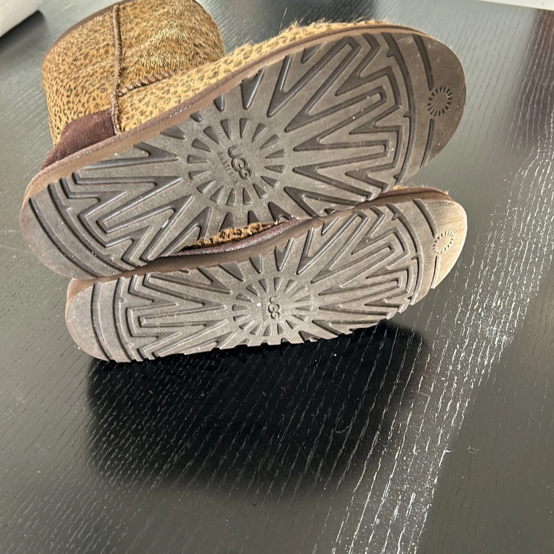 Leopardmönstrade UGG boots - 90