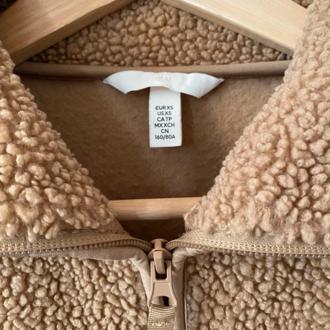 Beige teddyjacka  - 1