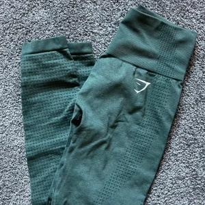  Gymshark tights - Så finaaaaa💕💕💕💕kommer inte till användning (slutat gymma) och behöver pengar