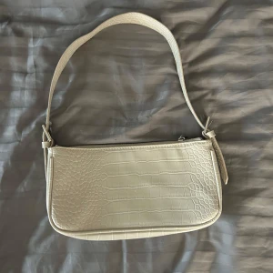 Gina tricot väska - Bra skick❤️