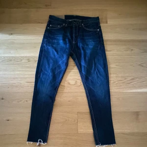 Dondup Jeans - Otroligt snygga Dondup jeans perfekta för våren! Hör av dig vid frågor!
