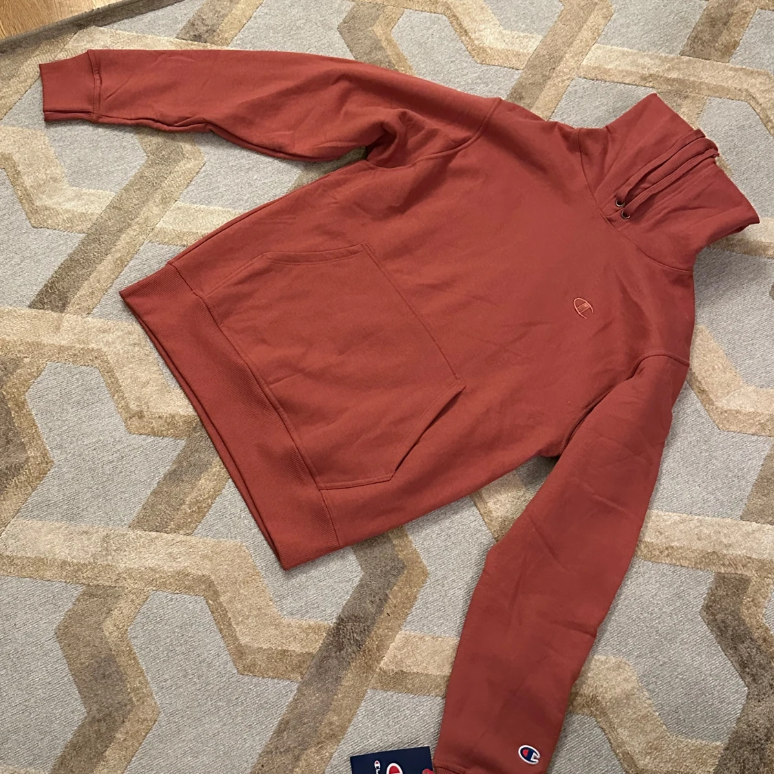 Rostfärgad hoodie från Champion