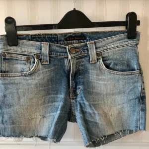 Blå jeansshorts från M. W. Sweden - Snygga blå jeansshorts från M. W. Sweden, uppskattat till storlek S💓